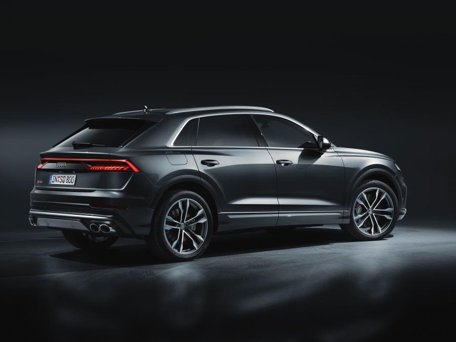  Audi SQ8 TDI 2019 года  (WW) (фото 11 из 79)